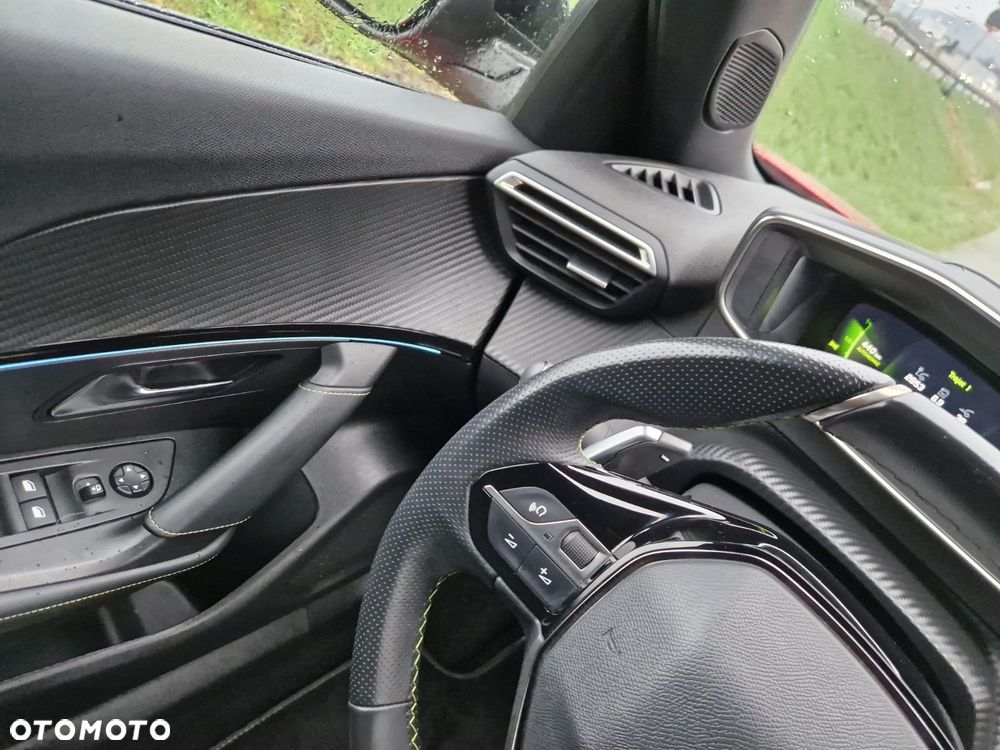Peugeot 2008 - 19