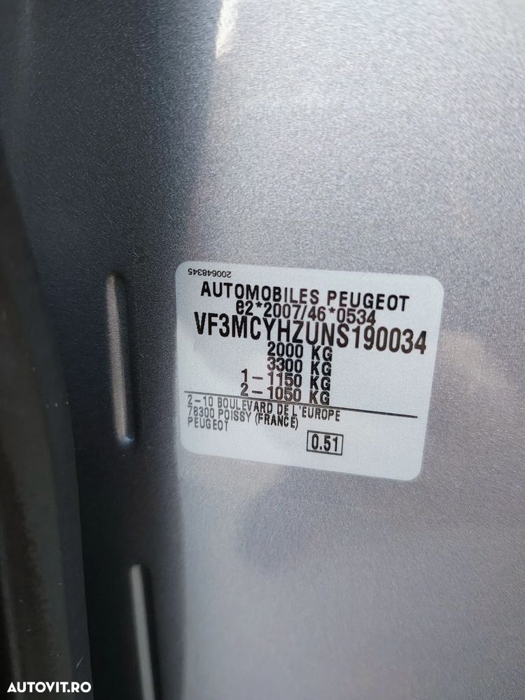 Peugeot 3008 BlueHDi 130 Stop & Start EAT8 Active Business-Paket - 6