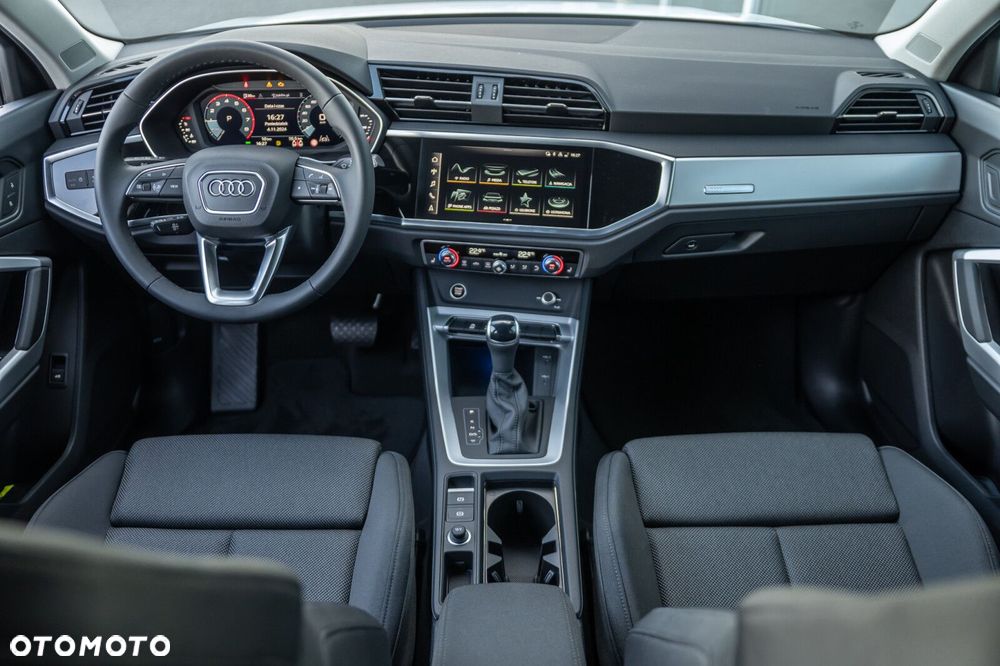 Audi Q3 - 16