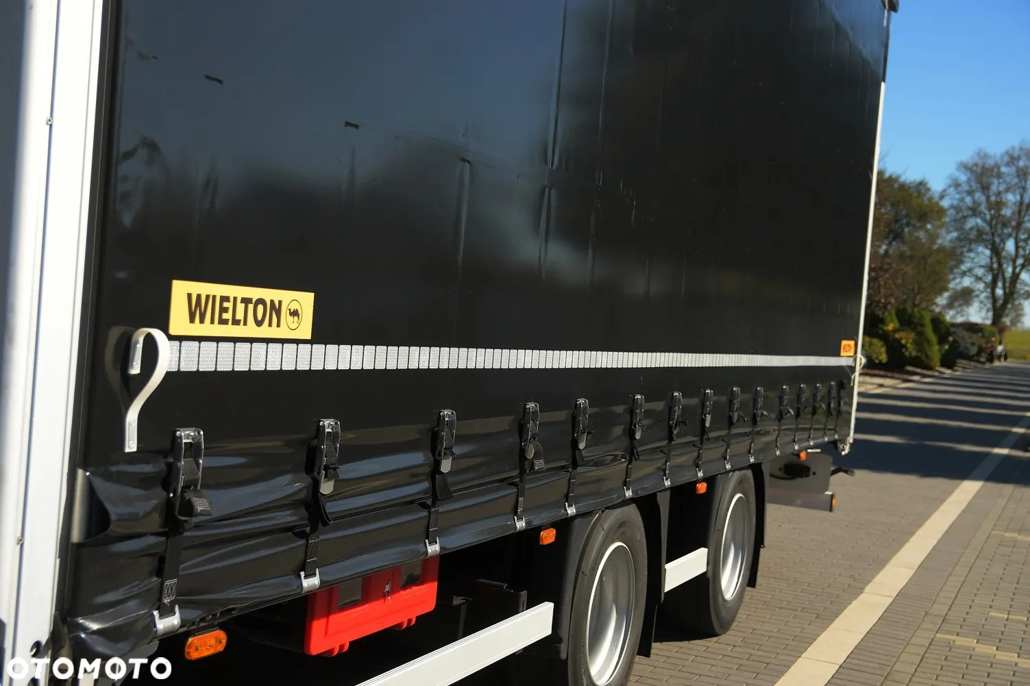 Wielton PRZYCZEPA///* WIELTON///* TANDEM///* 2020///* 7.75 METRA///* FIRANKA///* DACH PODNOSZONY///* SUPER STAN. - 12