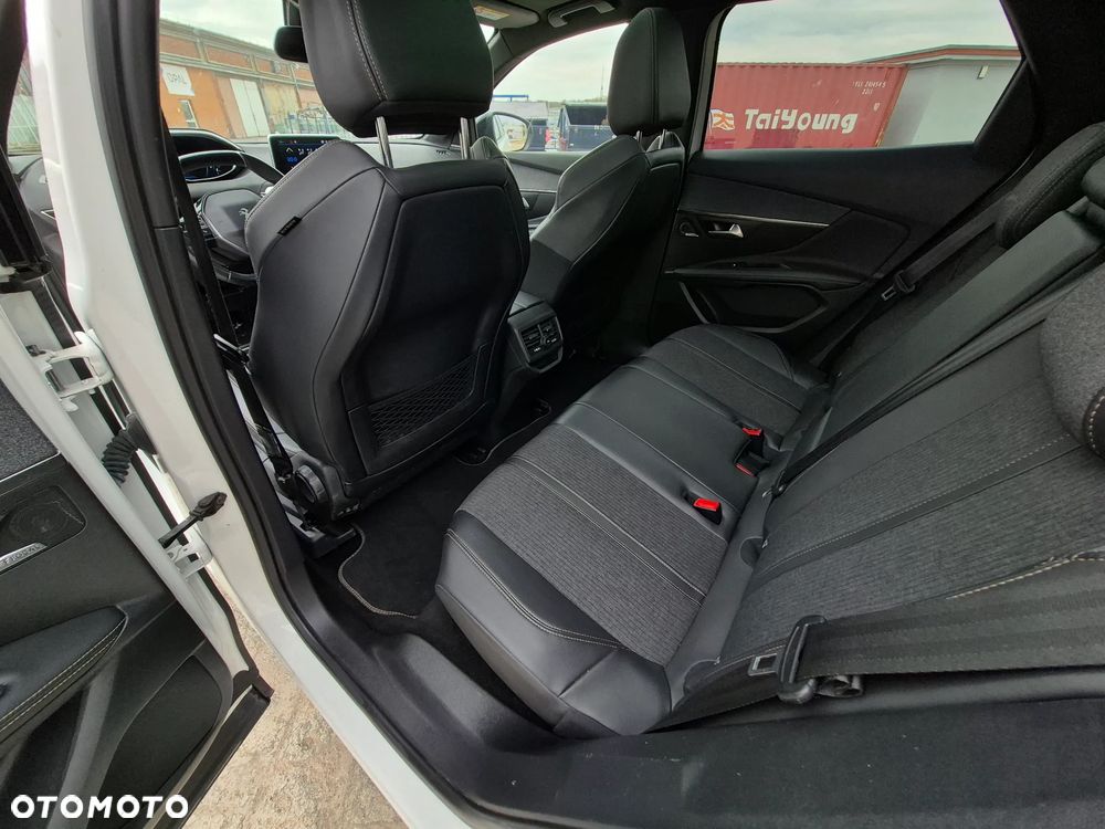 Peugeot 3008 PureTech 180 Stop & Start GPF EAT8 GT - 14