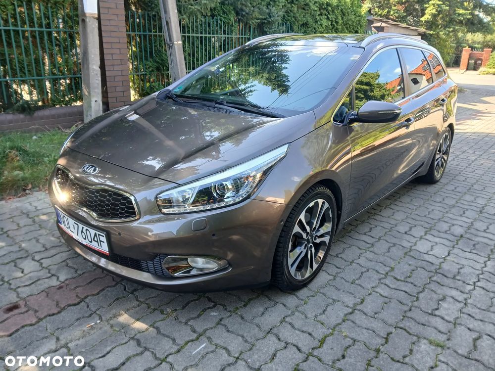 Kia Ceed 1.6 GDI DCT Platinum Edition - 5