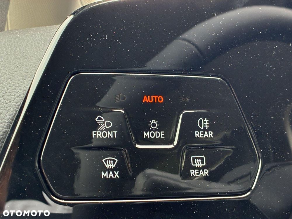 Volkswagen Golf Variant 2.0 TDI Style DSG - 24