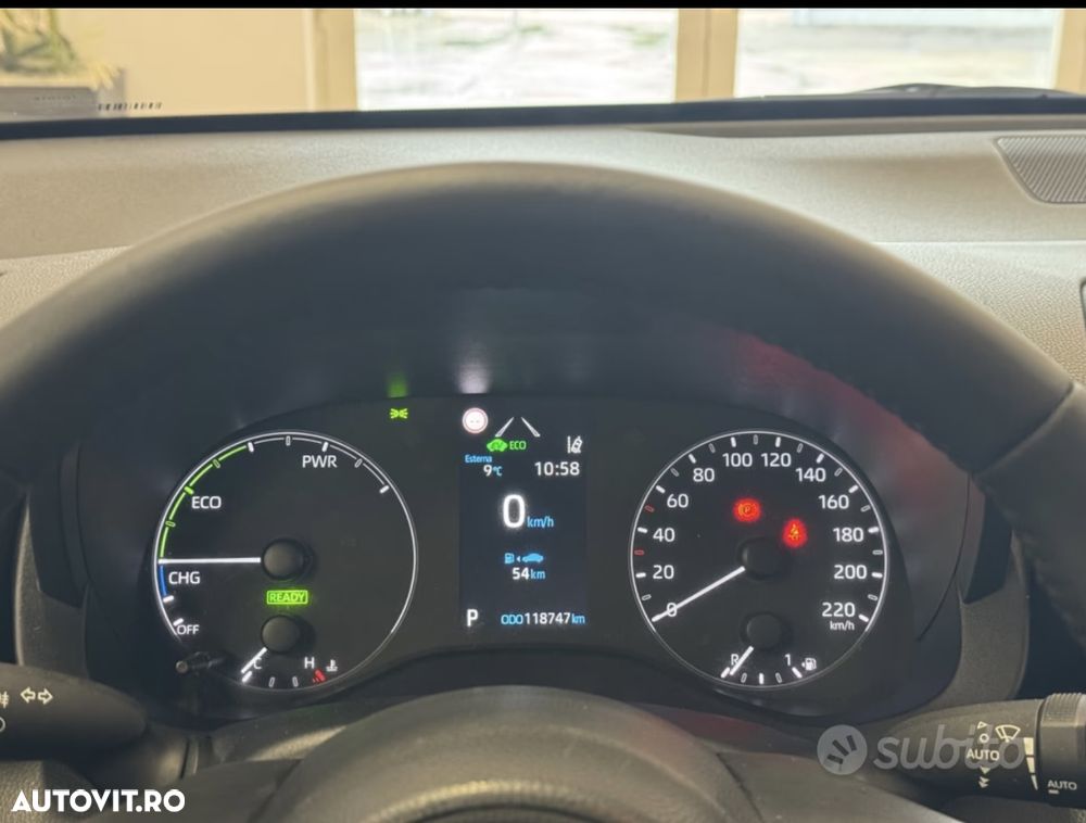 Toyota Yaris Hybrid 130 1.5 VVT-i Premiere Edition - 13