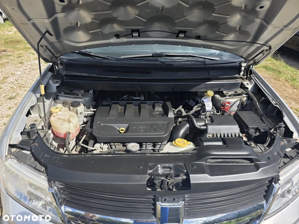 Dodge Journey 2.4 SE - 24
