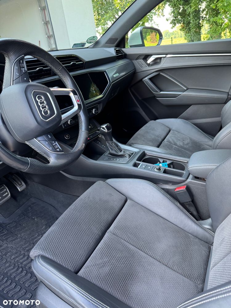 Audi Q3 - 12