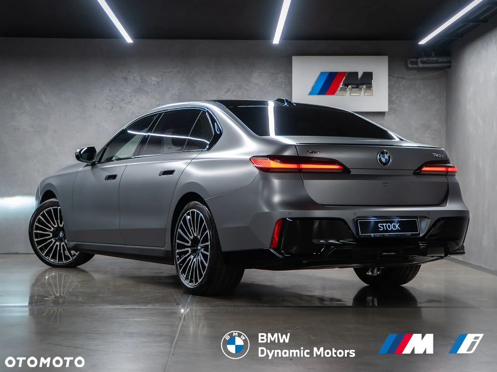 BMW Seria 7 740d xDrive - 6