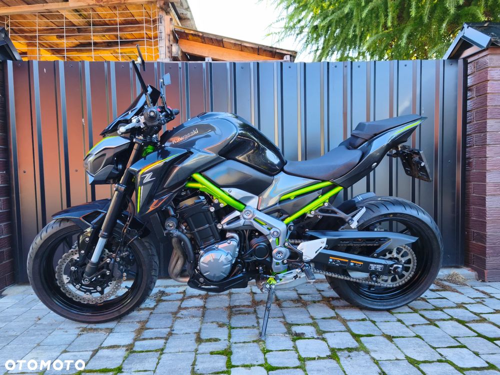 Kawasaki Z 900 - 20