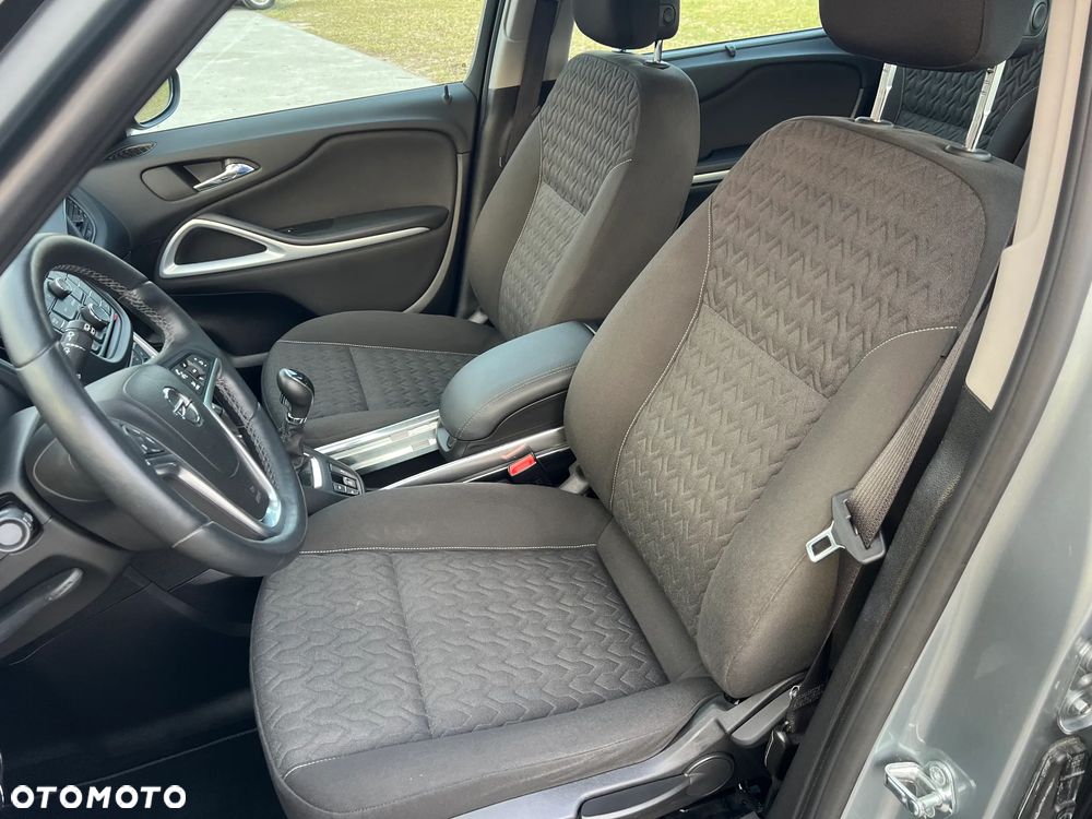 Opel Zafira Tourer 1.6 SIDI Turbo ecoFLEX Start/Stop Active - 10