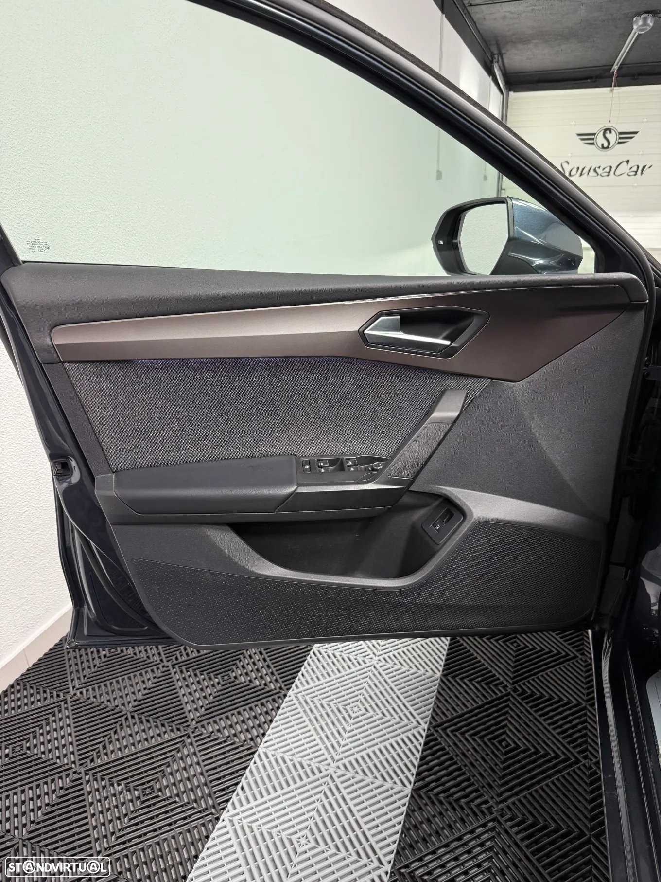 SEAT Leon ST 1.4 e-Hybrid Xcellence DSG - 13