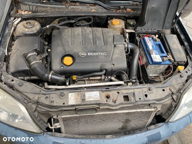 Vectra C kombi 1.9 Cdti czesci zderzak lampa maska zderzak - 4