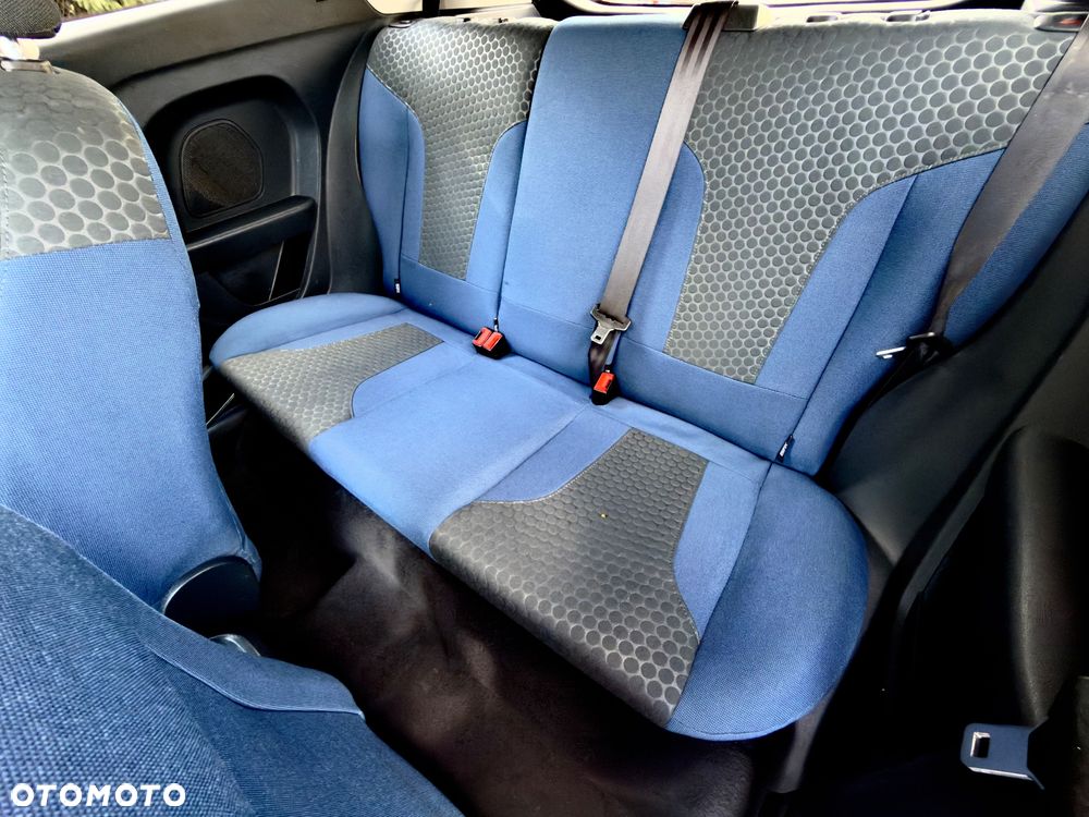 Ford Fiesta 1.6 Sport - 18