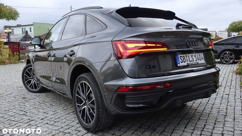 Audi Q5 Sportback - 4