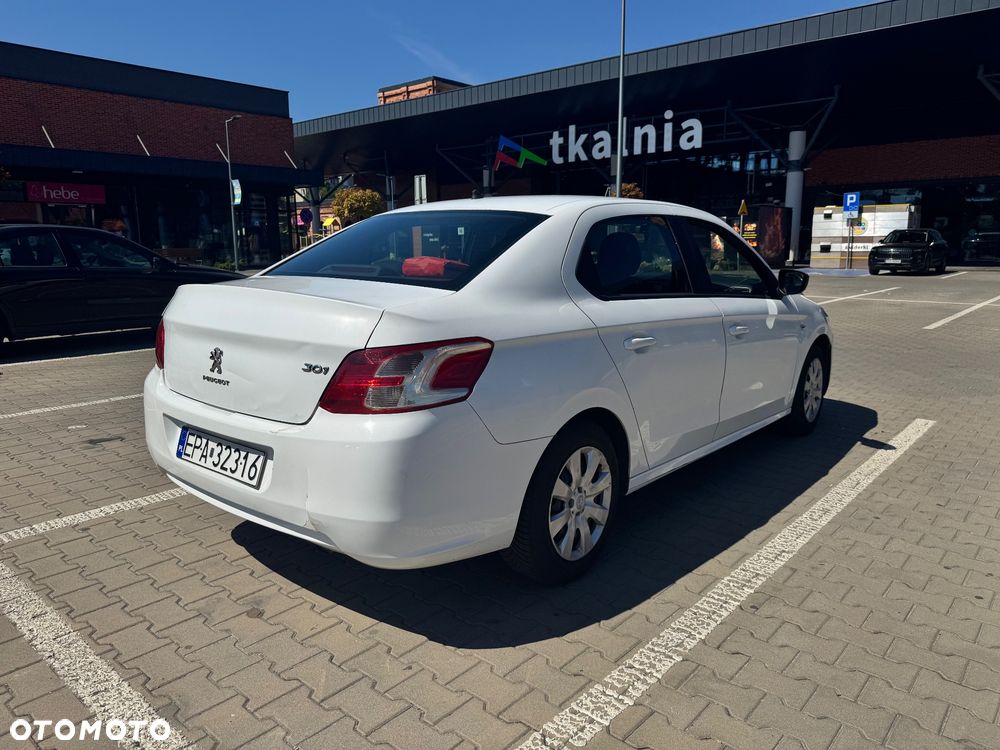 Peugeot 301 1.6 VTi Allure EU6 - 7