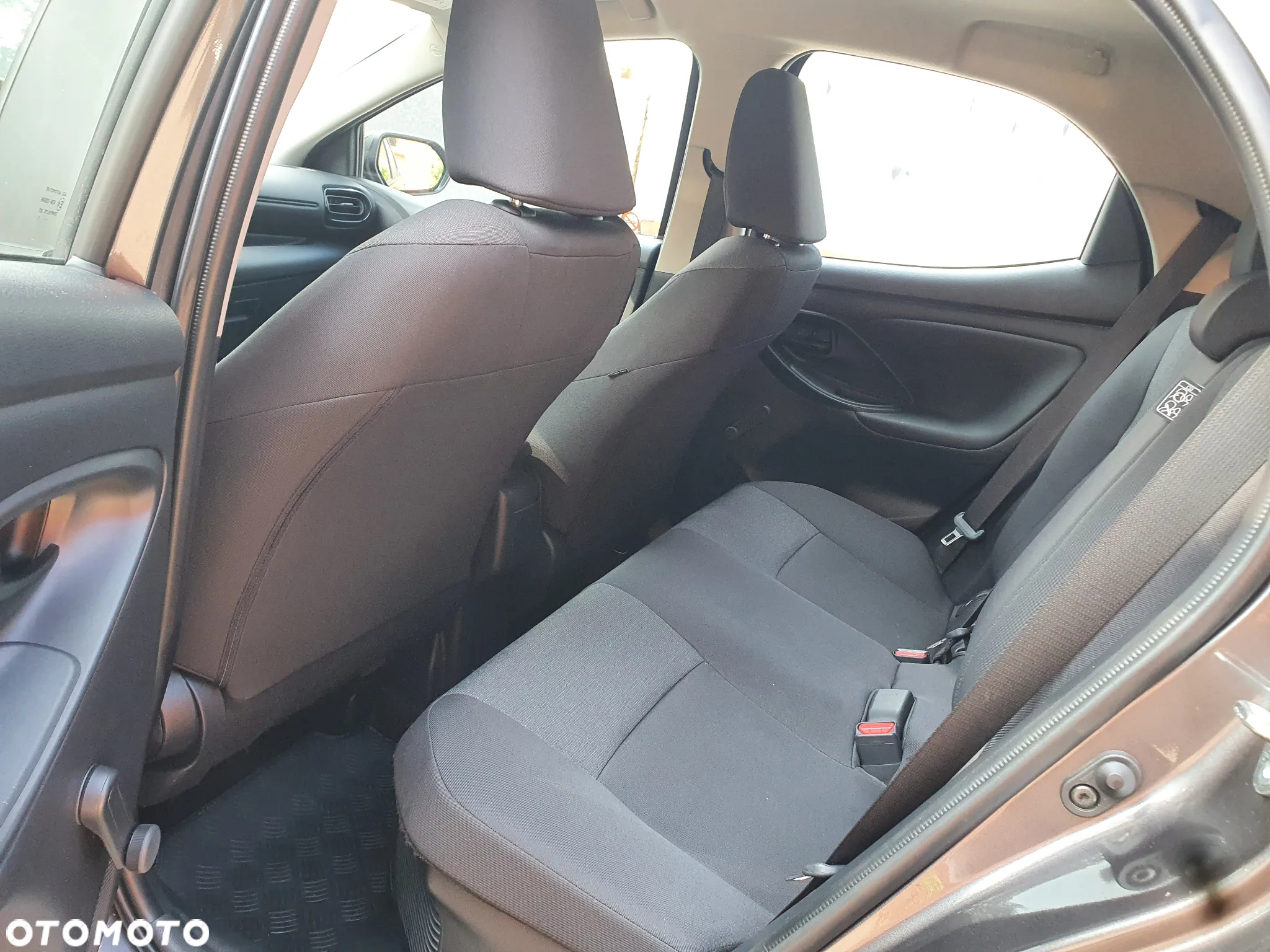 Mazda 2 - 13