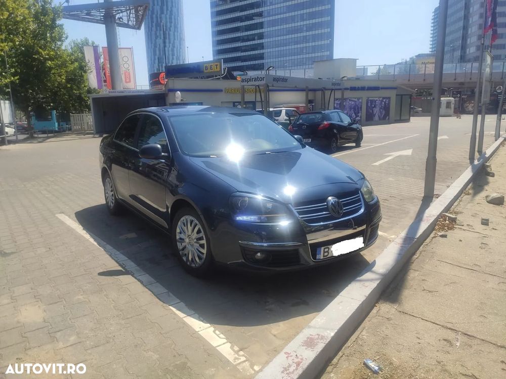 Volkswagen Jetta 1.4 TSI Comfortline - 3