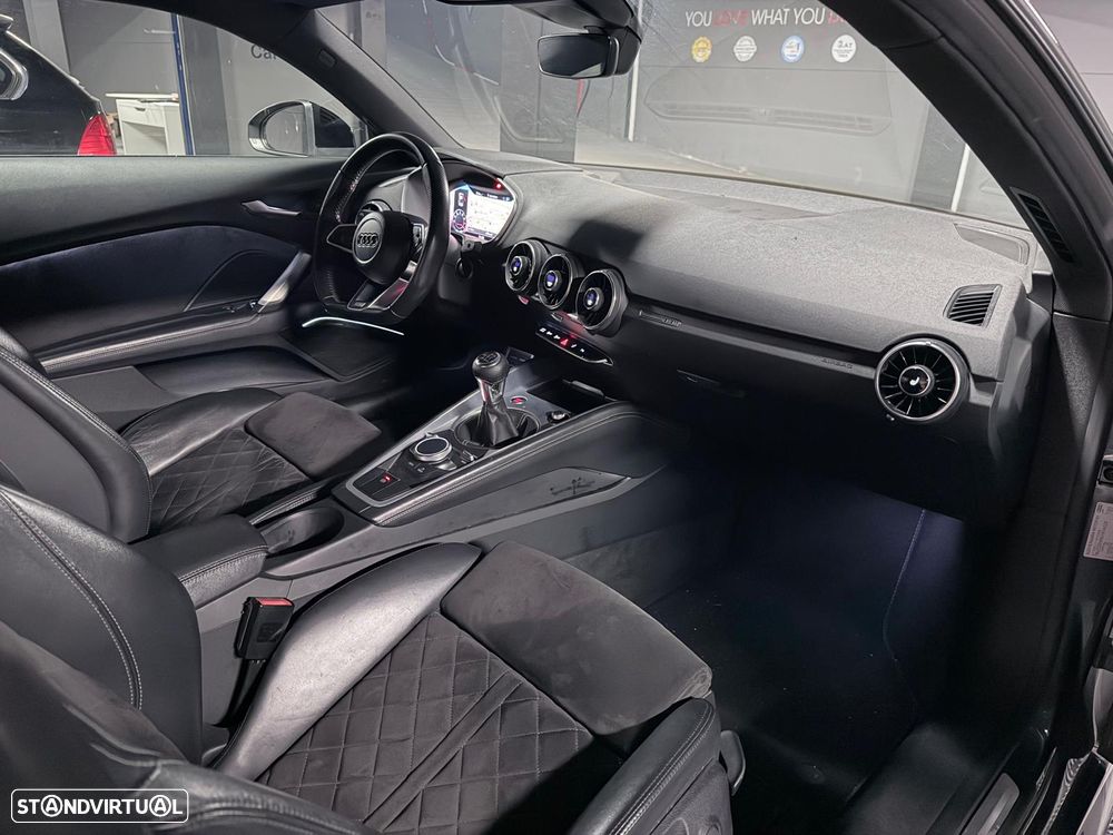 Audi TT Coupé 2.0 TFSI S-line - 18