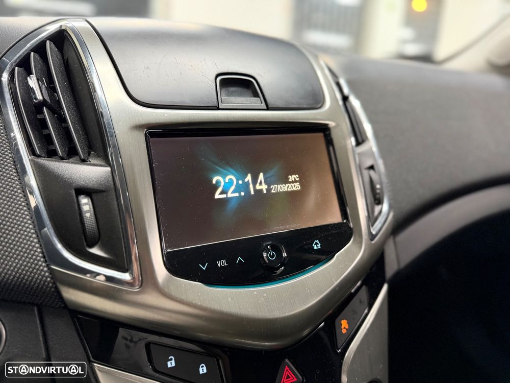 Chevrolet Cruze SW 1.7 VCDi LTZ - 17