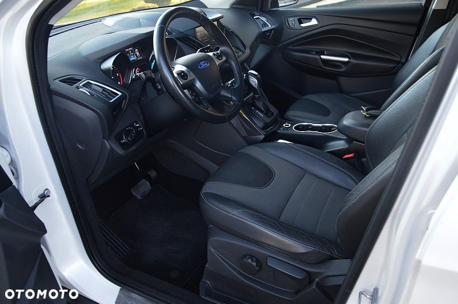 Ford Kuga 2.0 TDCi 4x4 Individual - 23