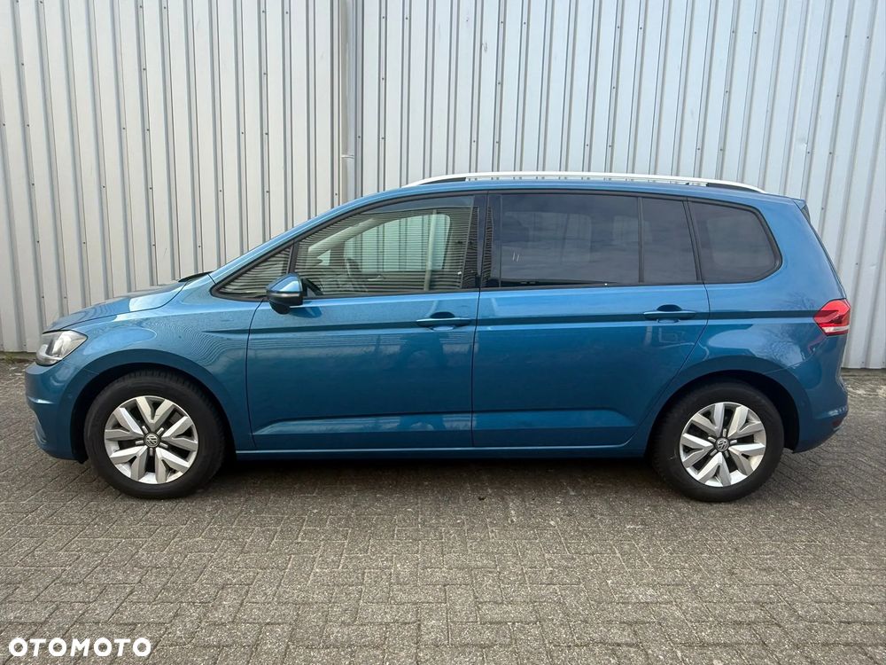 Volkswagen Touran 1.6 TDI SCR BlueMotion Technology DSG Comfortline - 3