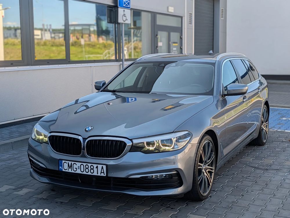 BMW Seria 5 530d xDrive Sport Line - 9