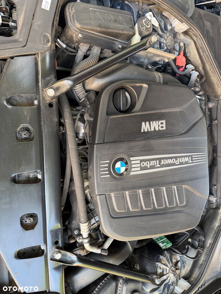 BMW Seria 5 530d xDrive Luxury Line - 14