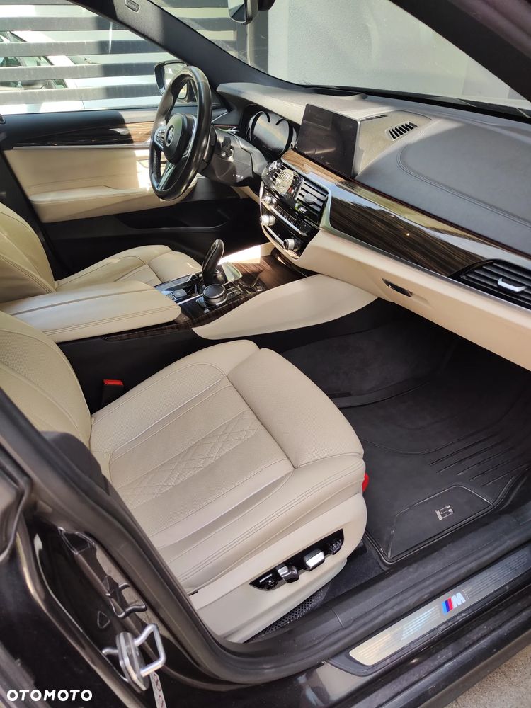 BMW 6GT 640i xDrive M Sport sport - 16