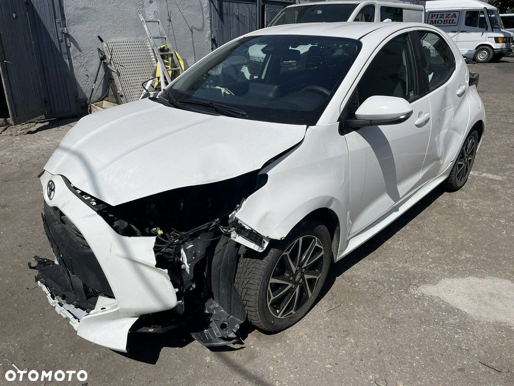 Toyota Yaris - 1