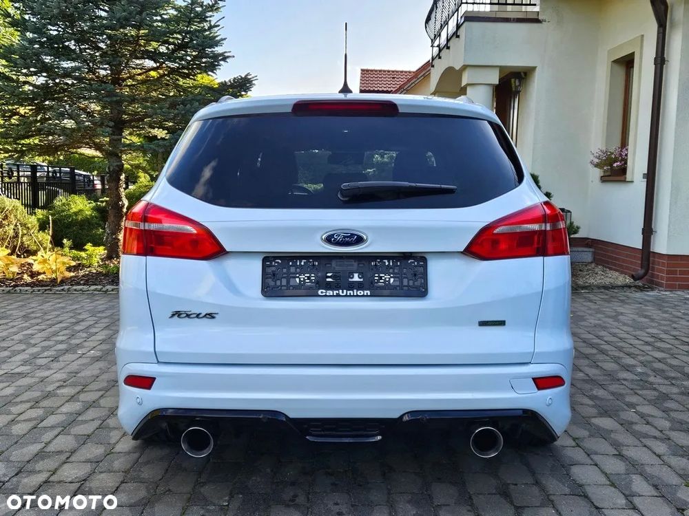 Ford Focus Turnier 1.5 EcoBoost Start-Stopp-System ST-Line - 12