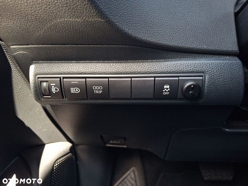 Toyota Corolla 1.8 Hybrid Comfort - 23