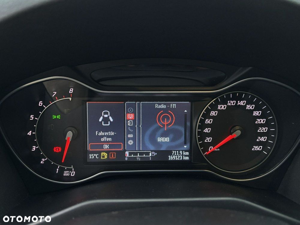 Ford Mondeo - 17