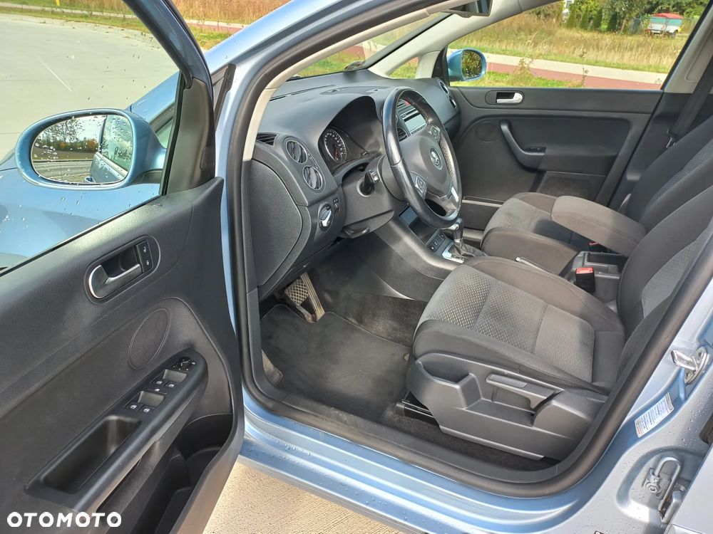 Volkswagen Golf Plus - 12