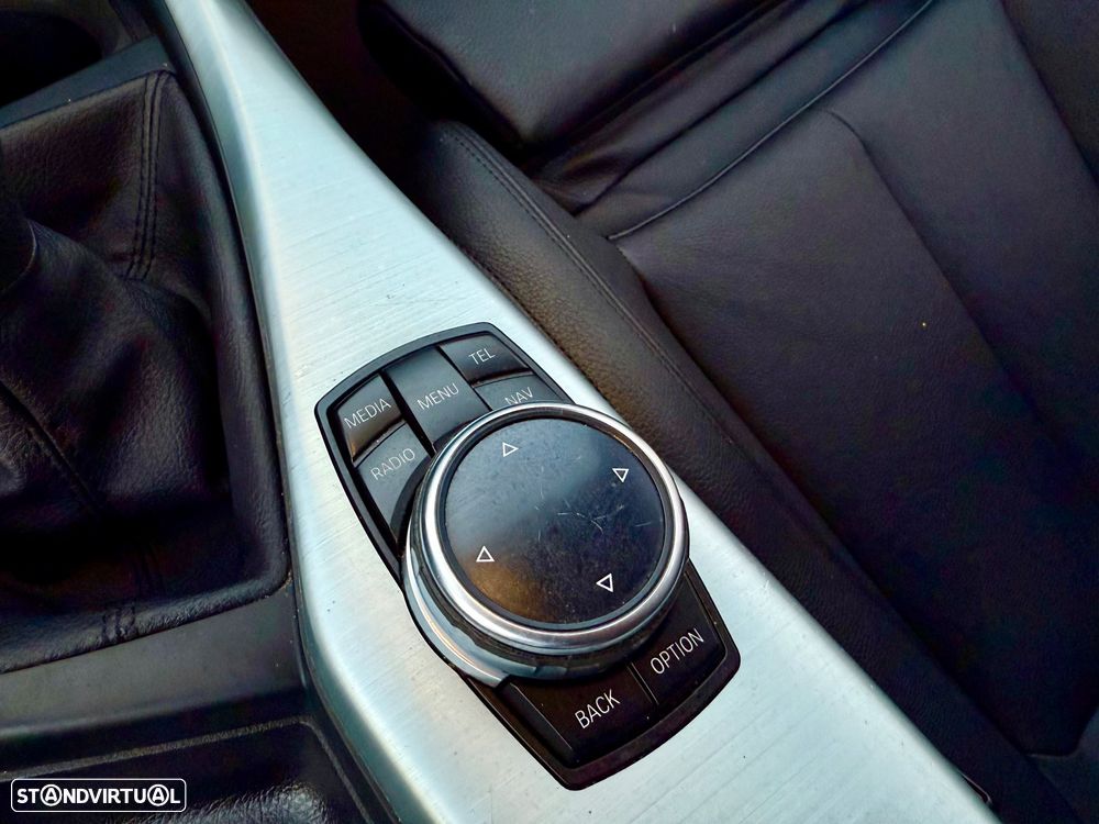 BMW 116 d EDynamics Line Sport - 36