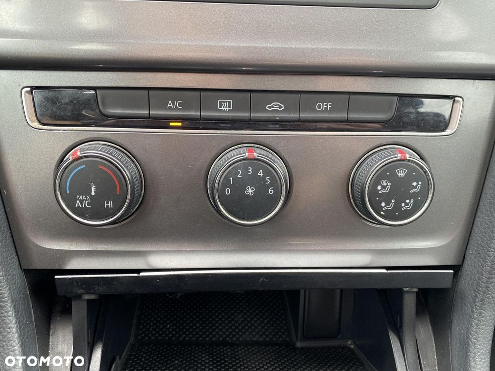 Volkswagen Golf VII 1.2 TSI BMT Trendline - 21