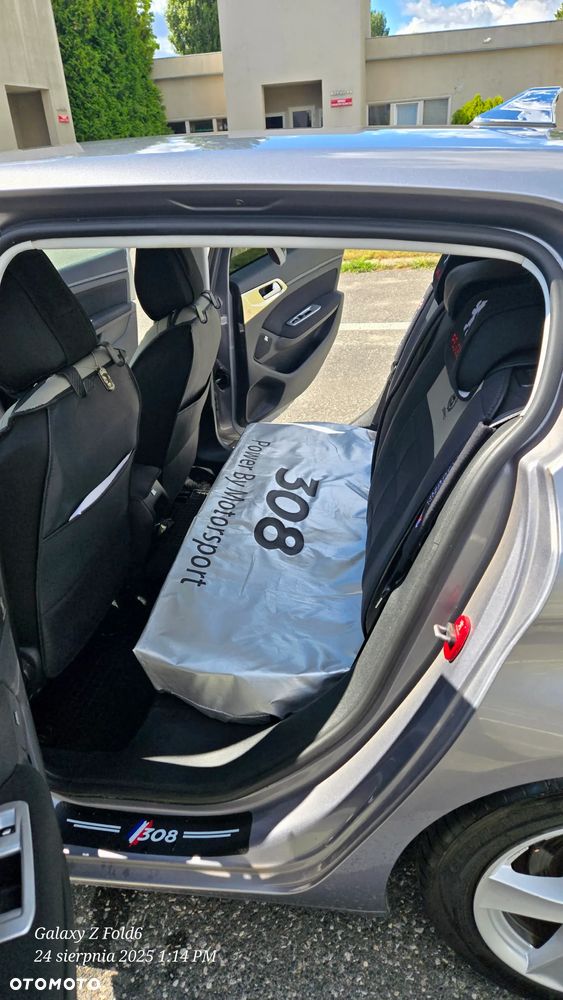 Peugeot 308 1.2 PureTech Access S&S - 16