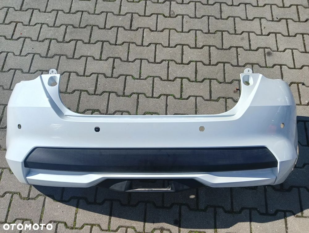 NISSAN MICRA K14 ZDERZAK TYŁ - 1