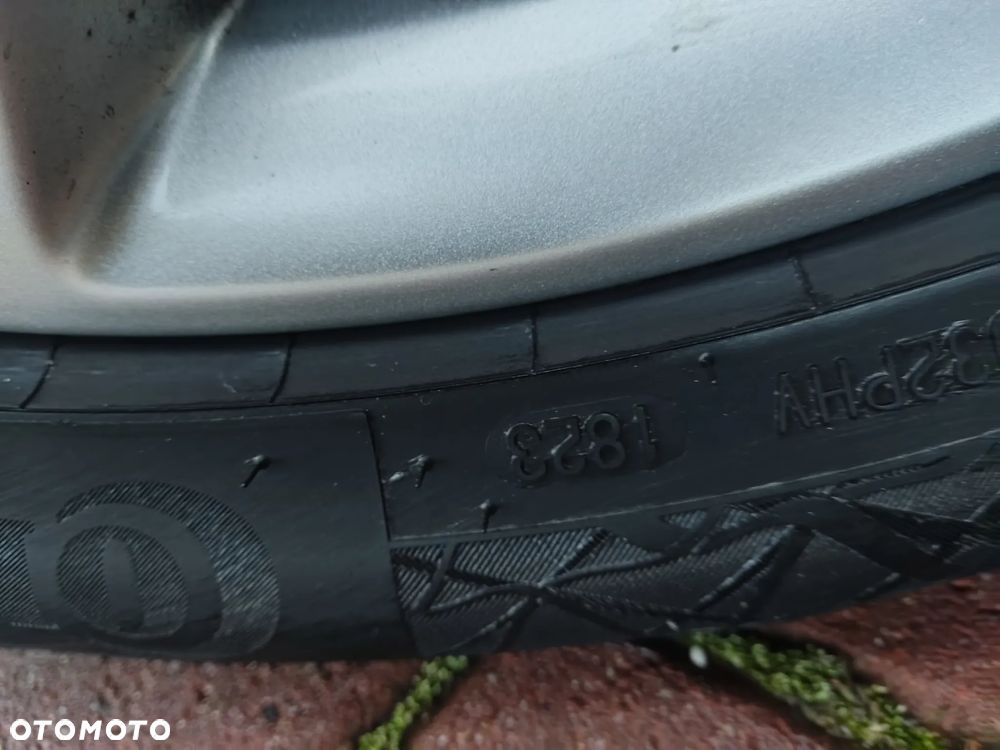 Opel Astra 1.4 Turbo 150 Jahre - 24