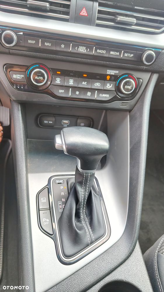 Kia Niro 1.6 GDI Hybrid L - 21