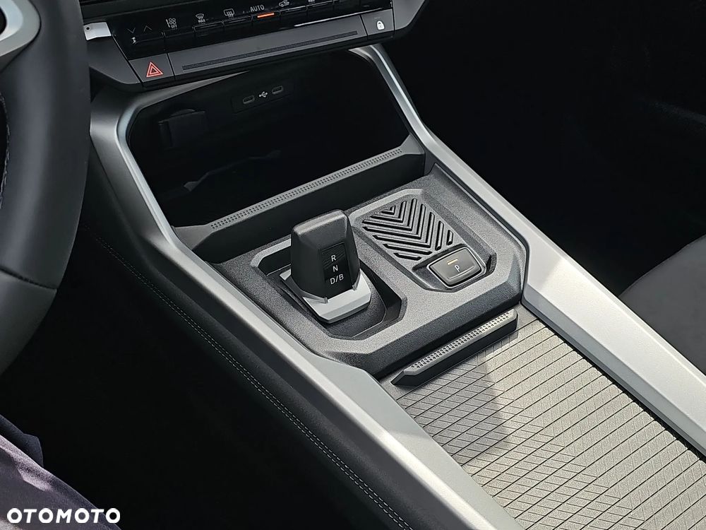 Dacia Bigster 1.8 Full Hybrid 155 Journey MMT - 18