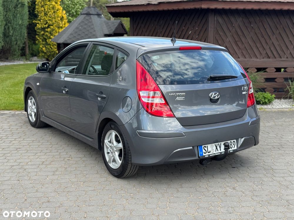 Hyundai i30 1.4 Blue Comfort - 9