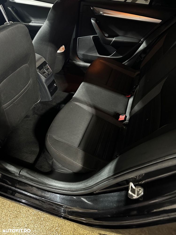 Skoda Octavia 2.0 TDI Style - 11