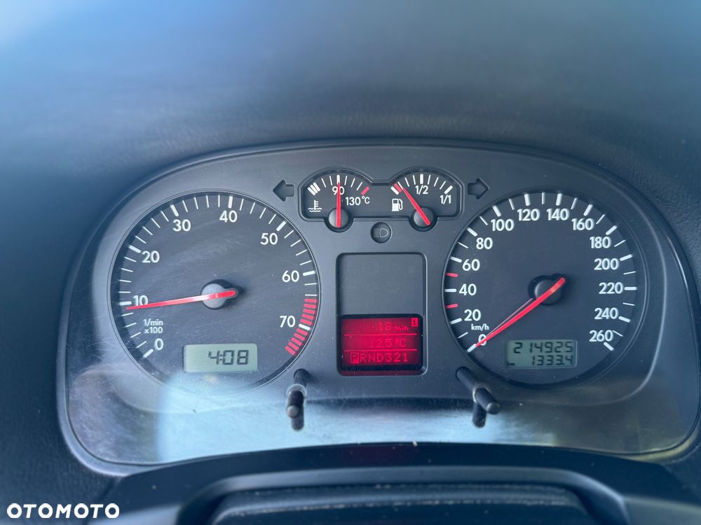 Volkswagen Golf - 15