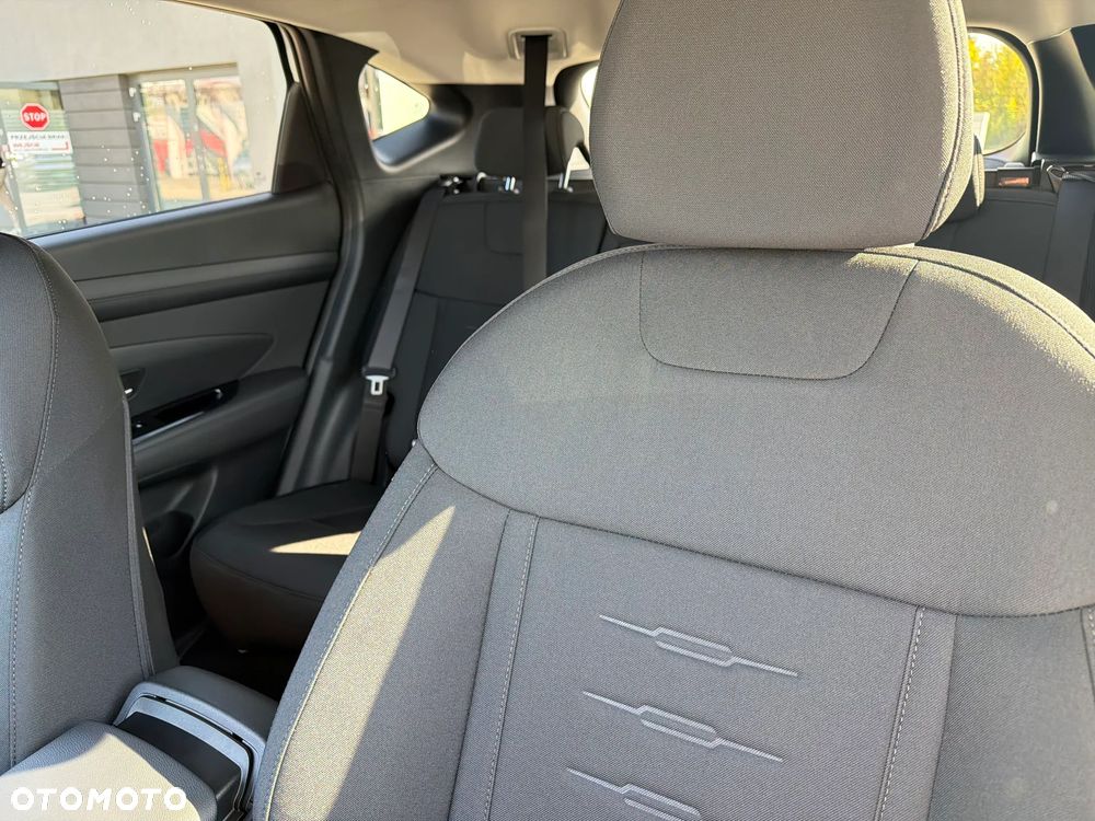 Hyundai Tucson 1.6 T-GDi Smart 2WD - 16