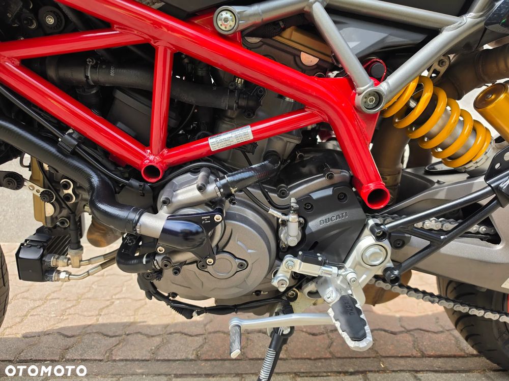 Ducati Hypermotard - 34
