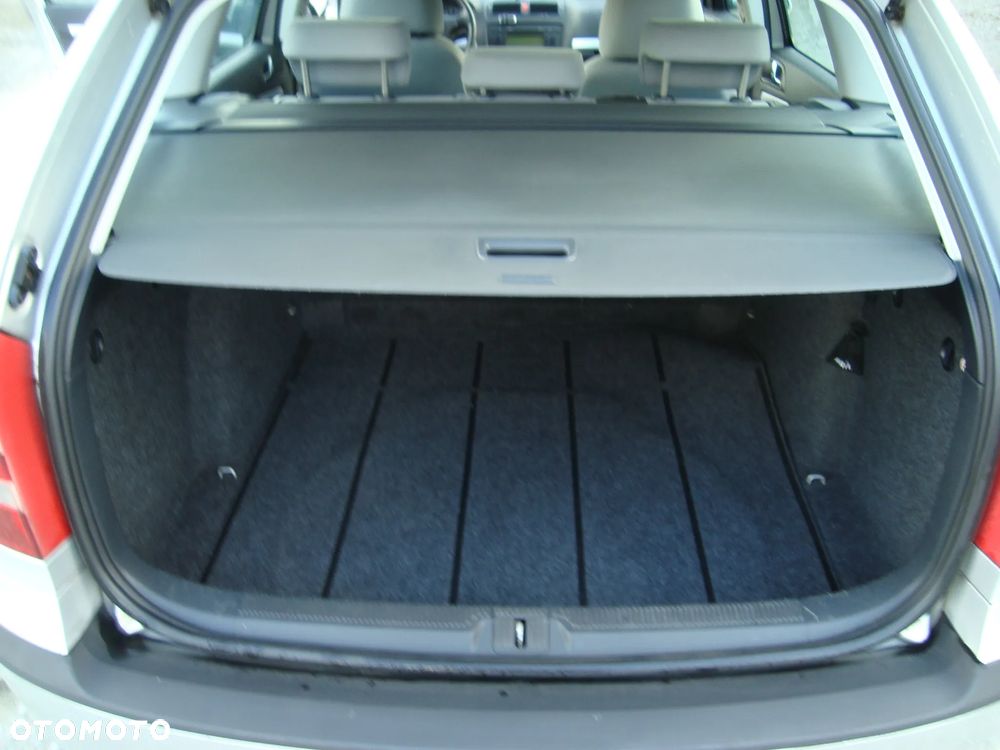 Skoda Octavia 1.9 TDI DPF Elegance - 12