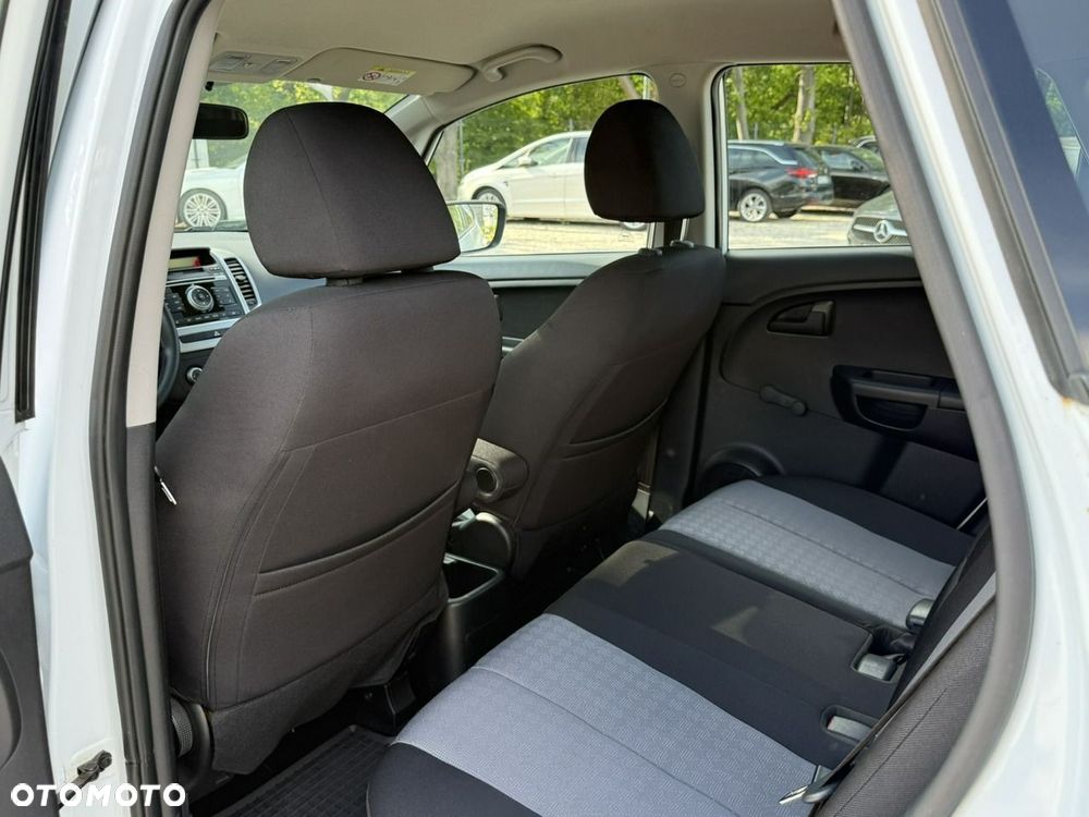 Kia Venga 1.4 CRDi M - 14
