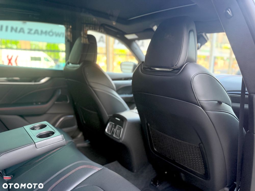 Maserati Levante Modena - 20