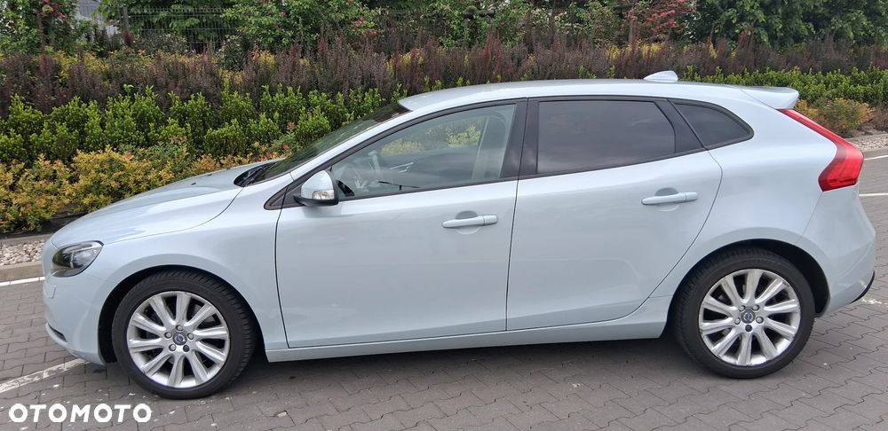 Volvo V40 - 10