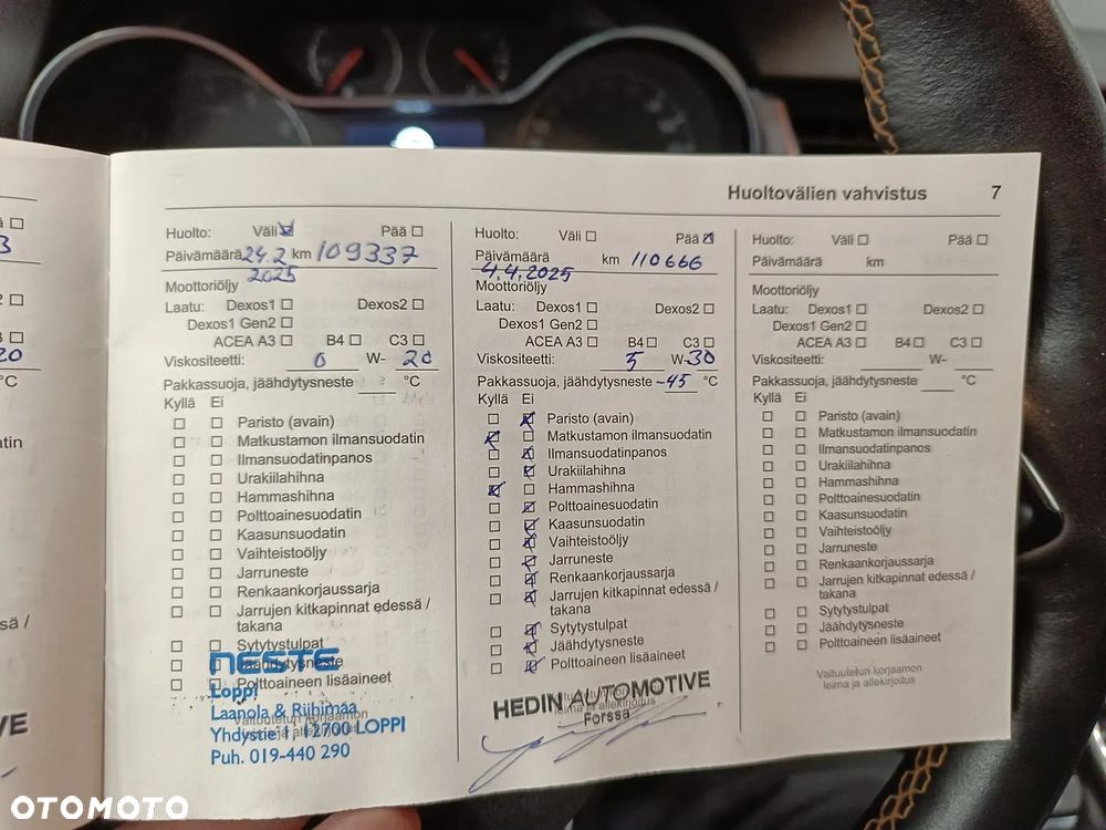 Opel Crossland X - 13