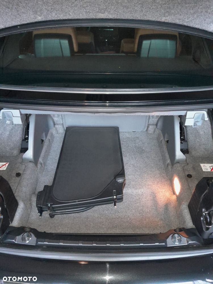 BMW Seria 3 320i - 16